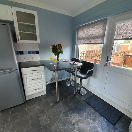شقة Premier - Kenilworth House Holytown المظهر الخارجي الصورة